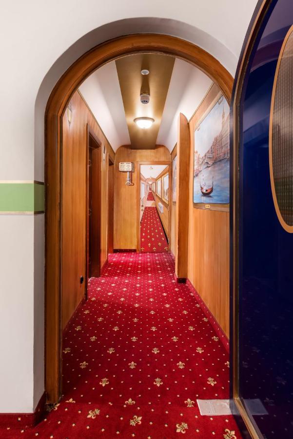 Hotel Du Train München Kültér fotó